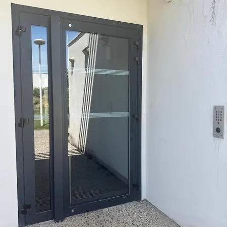 Apartment Perspectives Oceanes